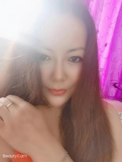 栖霞区喜欢熟女的来 第2张