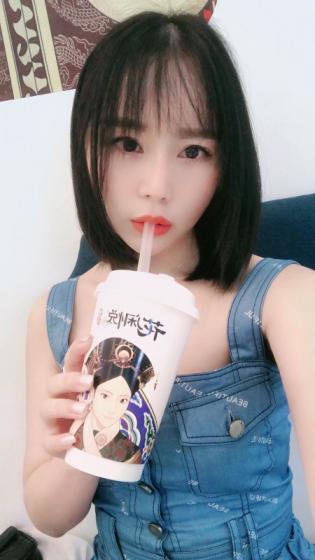 徐汇区体验美胸小萝莉 第1张