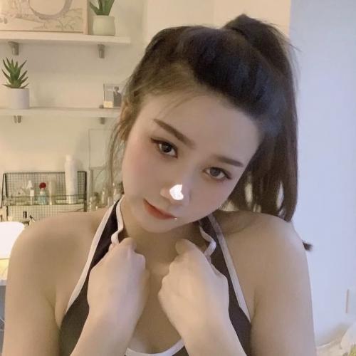 清甜小妹，骚起来也很诱人丰乳纤长细腿 第1张