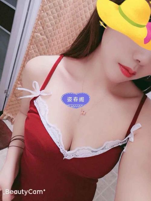 女神灿灿，很是性感风骚 第3张