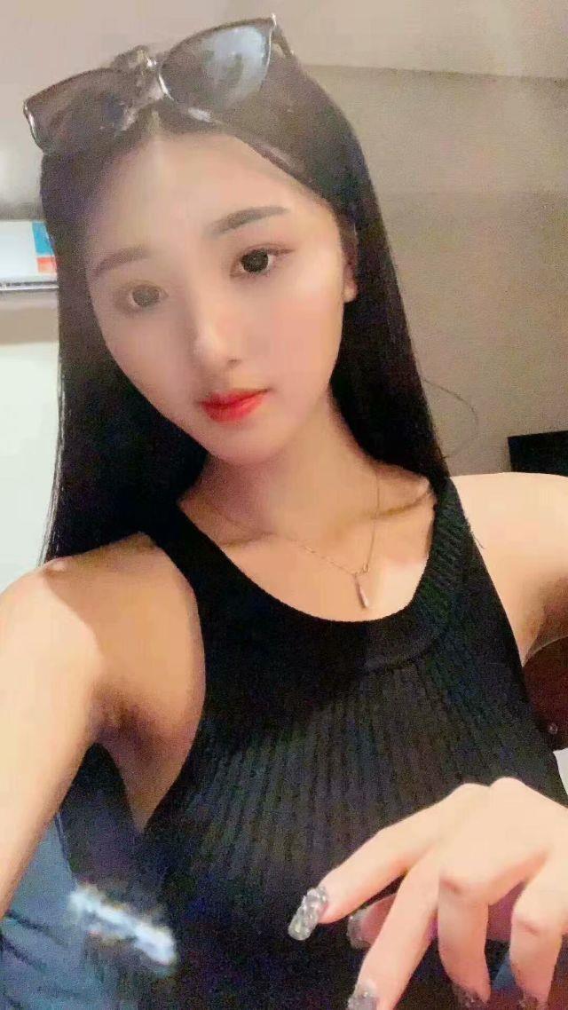南岸区盼盼：身材好，年小忒听话，服务不催不机车 第2张