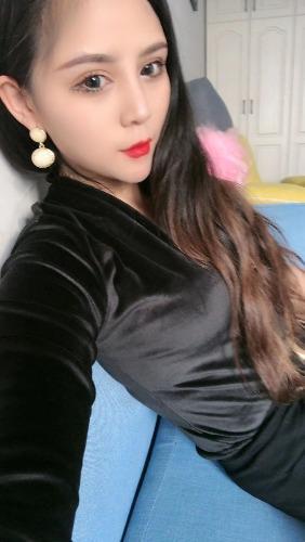 西安西安南郊身材和颜值很棒的妹子 第1张