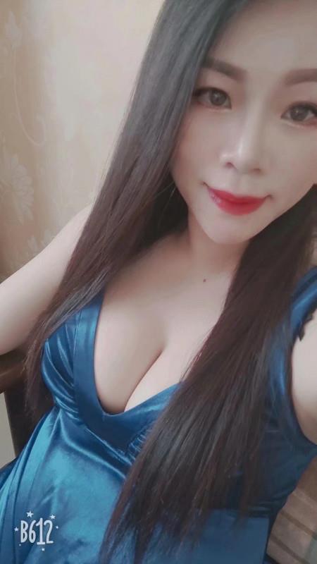火车站附近熟女 第2张