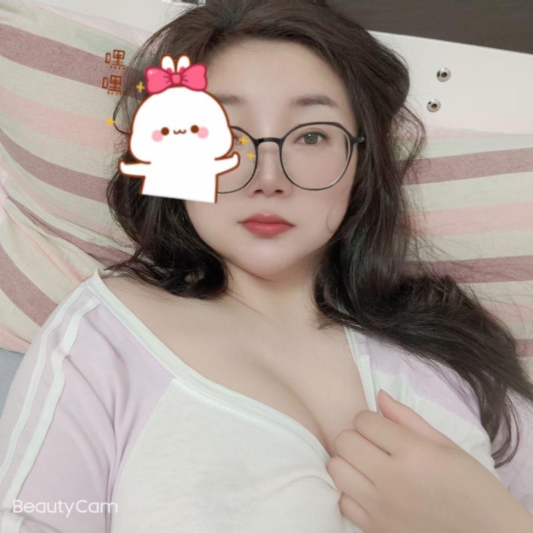 良心推荐。真实，会玩；身材好 第3张
