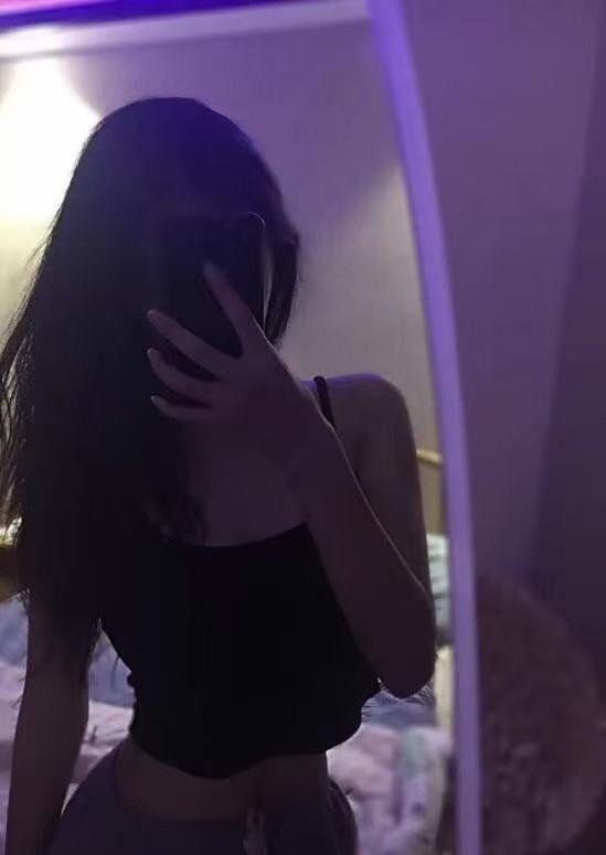 罗湖表妹 第1张