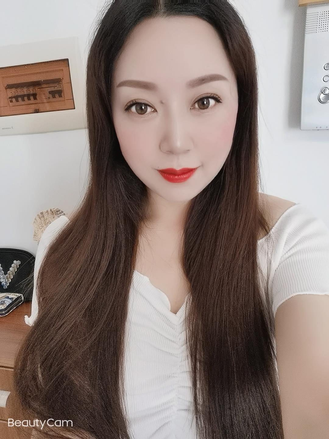 文艺气质美女 第4张