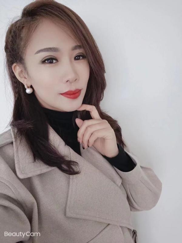 望京轻度调教小丽 第2张