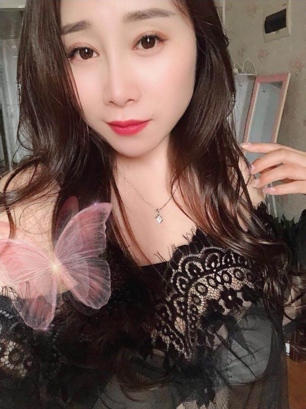 瑶海区漂亮少妇 第1张