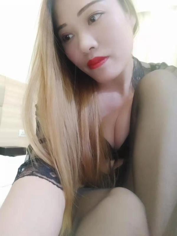 湘女在桂林 第1张