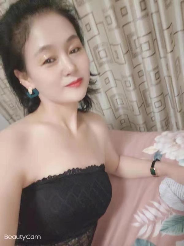 风韵温婉的熟女体验 第1张