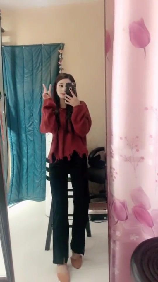 一个玩到极致的骚妹，让你会想到底是你玩她，还是她玩你 第1张
