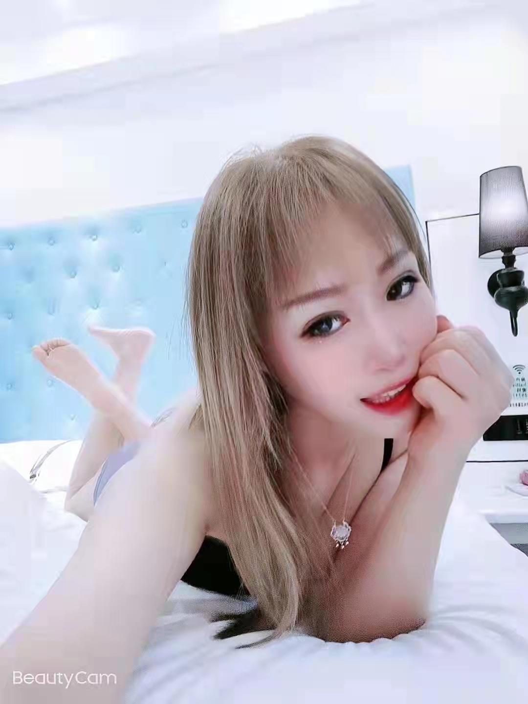 一枝花，夜太美，妞太骚 第2张
