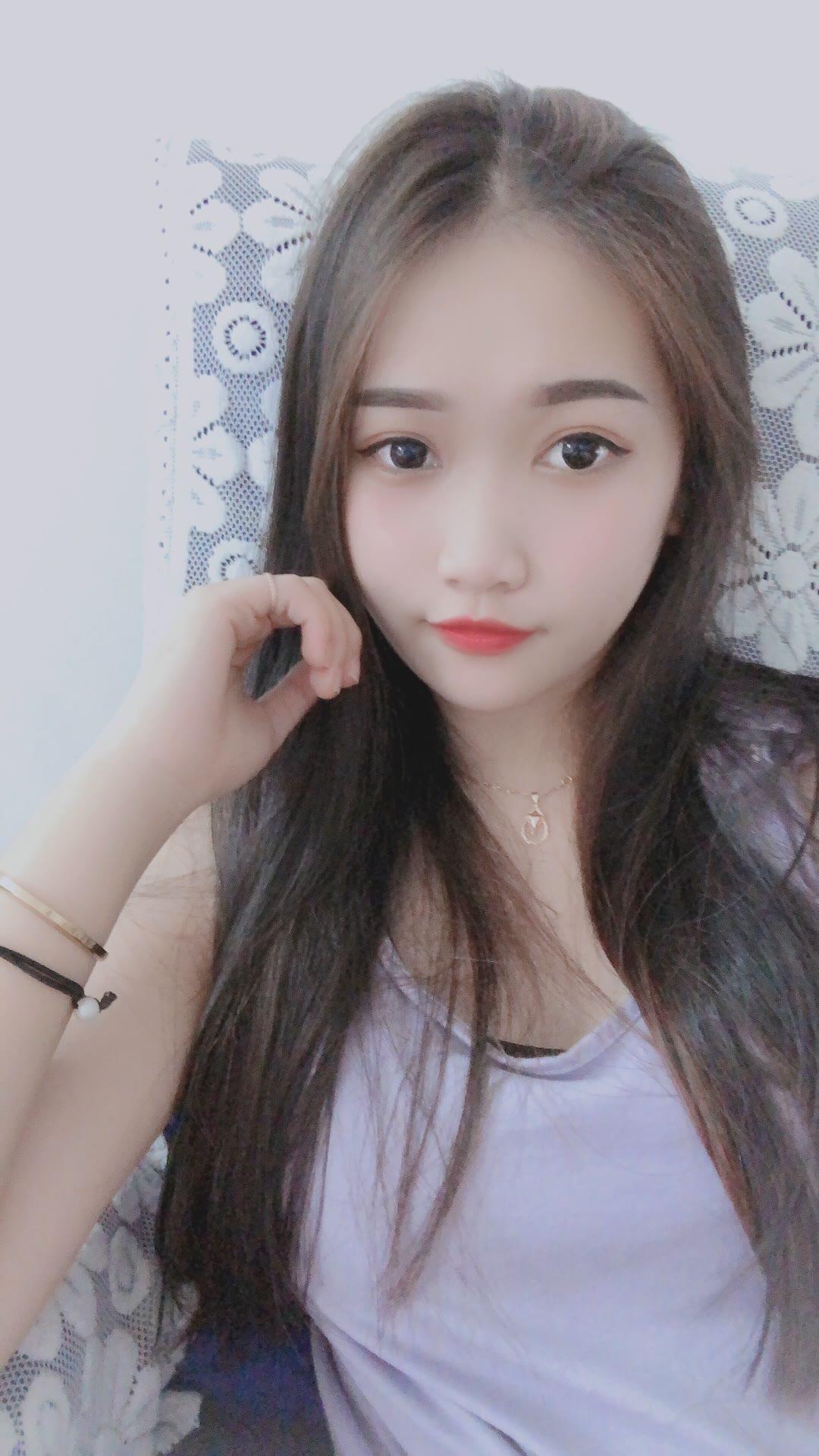 朝阳21岁辍学女，全身粉嫩叫声酥麻 第1张