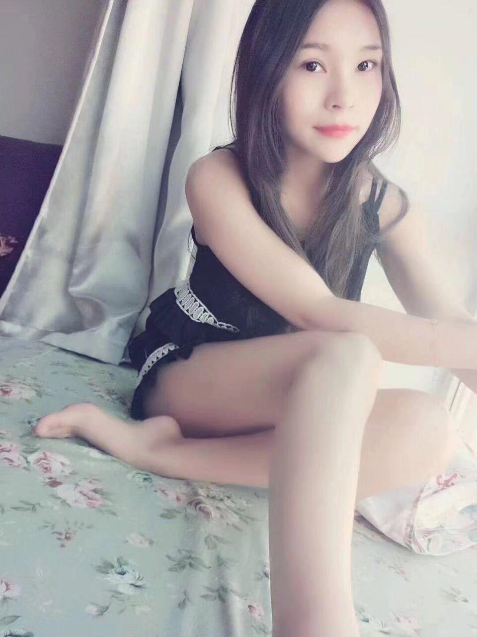经区白嫩爽妹子，缠绵一夜干了三次 第1张