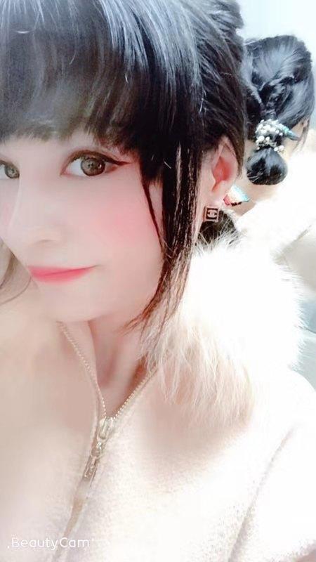 可爱甜美的妹子，体验一次粉嫩逼逼 第3张