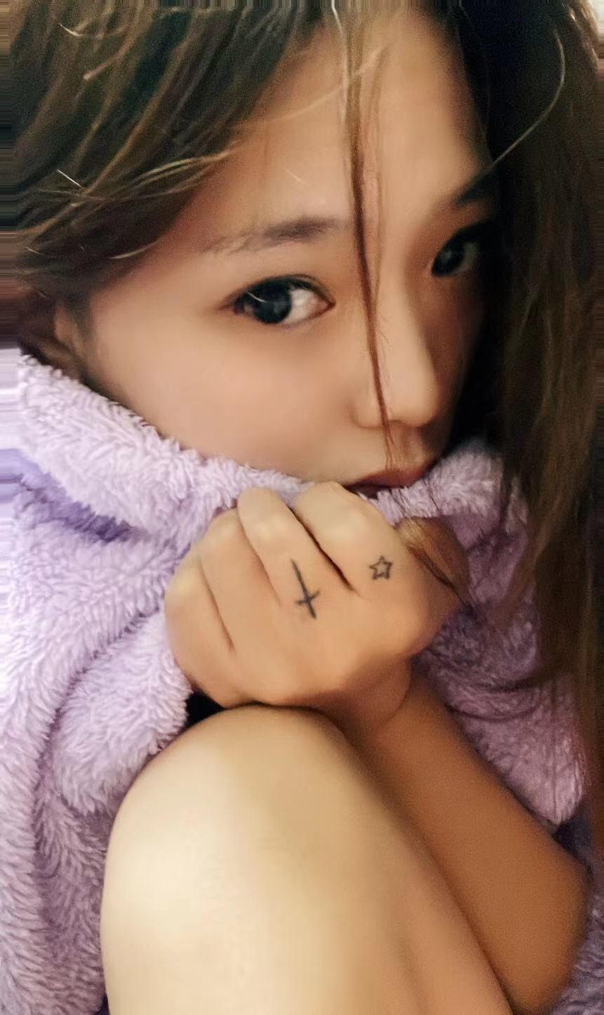 西乡丹丹，来自重庆的丰满大波妹 第1张