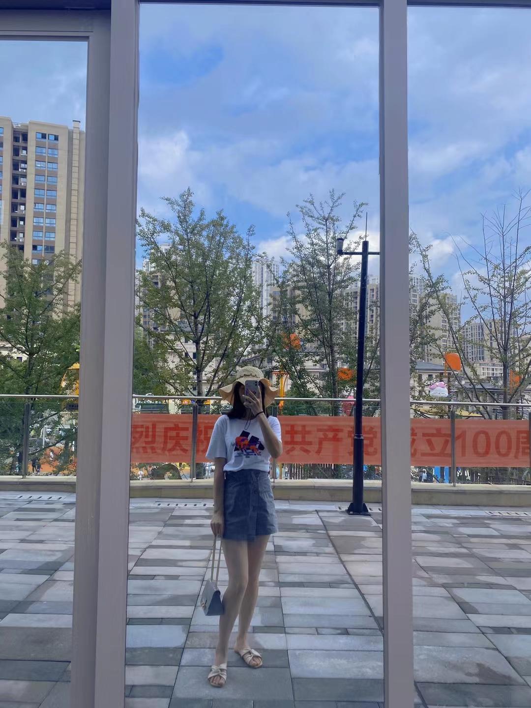 重庆年轻姑娘,热情奔放,深喉一波流 第3张