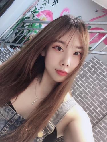 高新苍老师 第1张